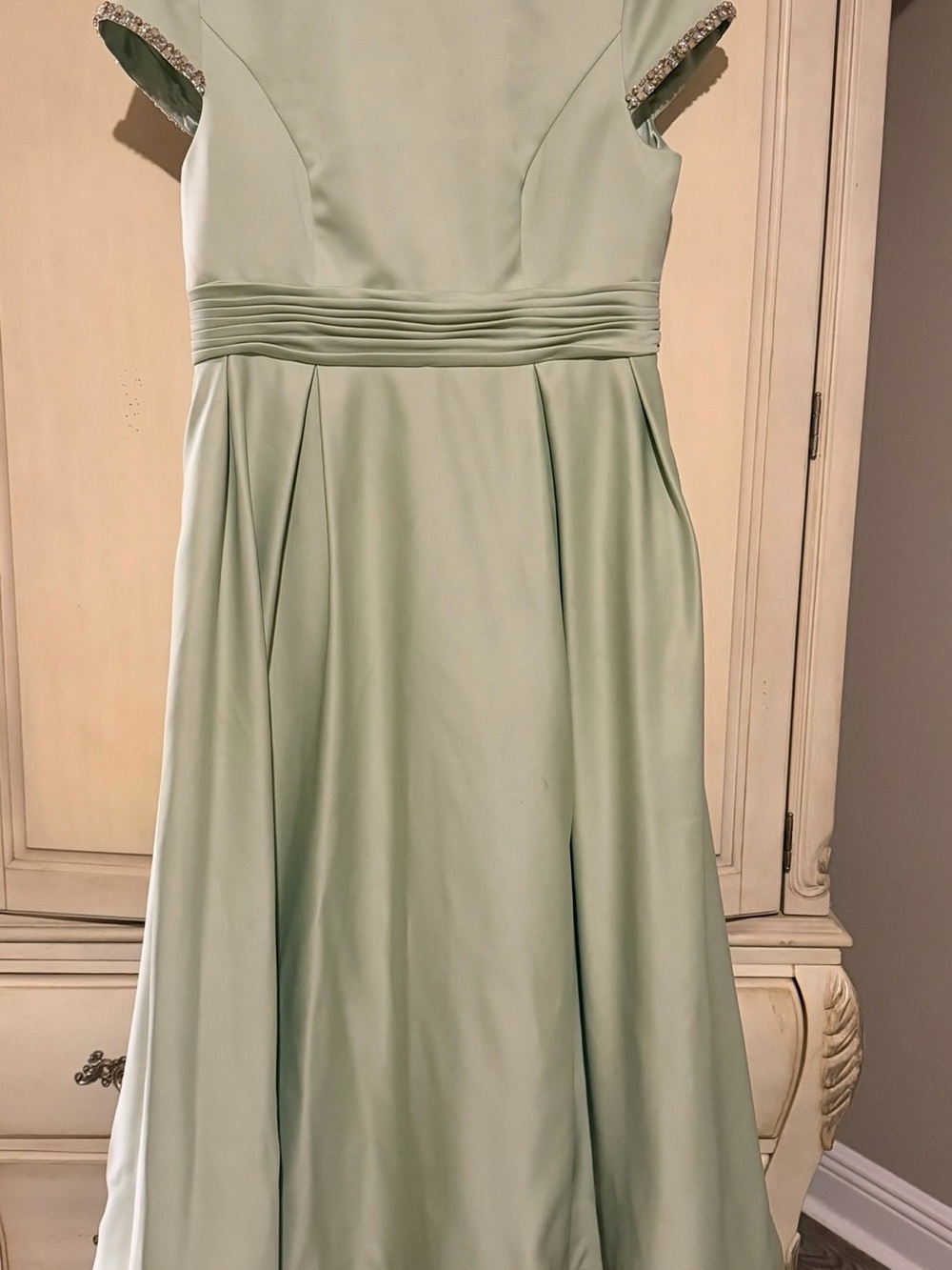 Mac Duggal Pale Sage Green Pleated Waist Maxi Dress